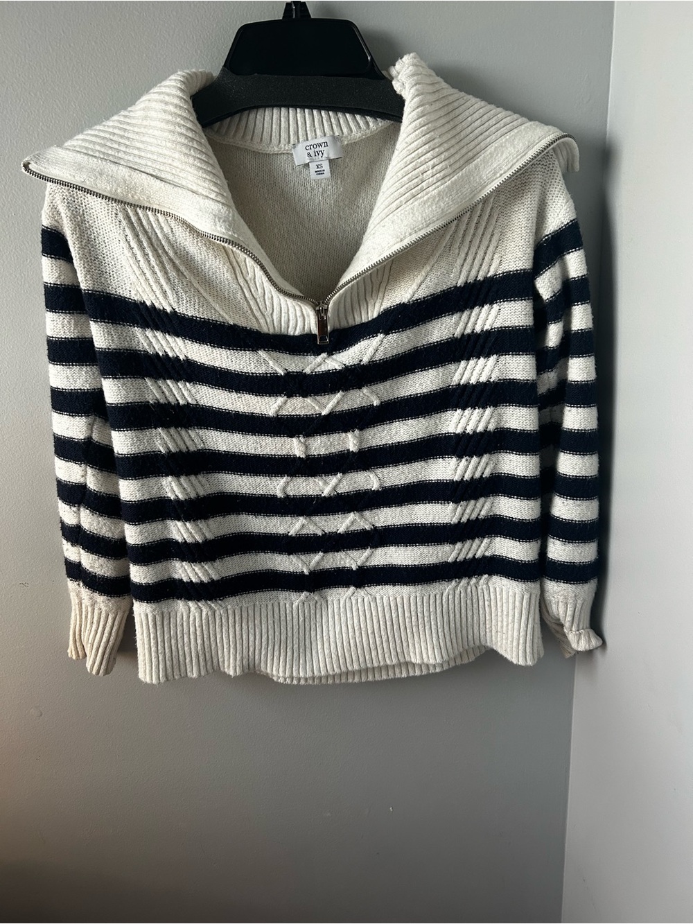 Striped Half-Zip Knit Sweater - White & Navy